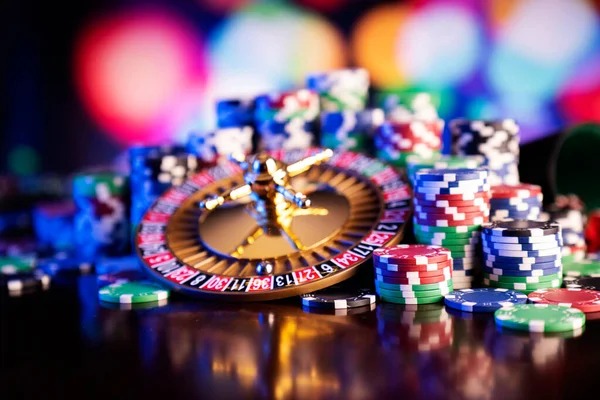 Free Play interface on badak178 situs showing live dealer tables